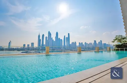 Apartment - 1 Bedroom - 2 Bathrooms for rent in Marina Vista - EMAAR Beachfront - Dubai Harbour - Dubai