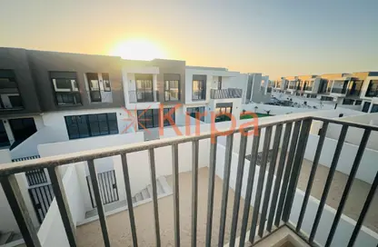 Townhouse - 3 Bedrooms - 3 Bathrooms for rent in Greenviews 2 - EMAAR South - Dubai South (Dubai World Central) - Dubai