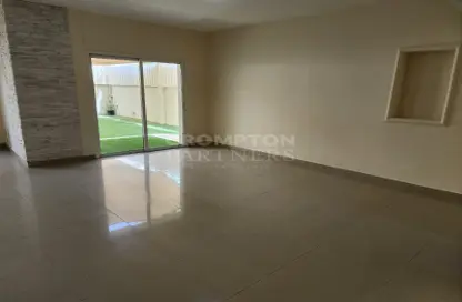 Villa - 5 Bedrooms - 6 Bathrooms for sale in Arabian Style - Al Reef Villas - Al Reef - Abu Dhabi