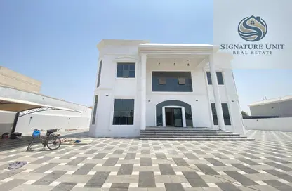 Villa - 4 Bedrooms - 5 Bathrooms for rent in Al Barsha 2 - Al Barsha - Dubai
