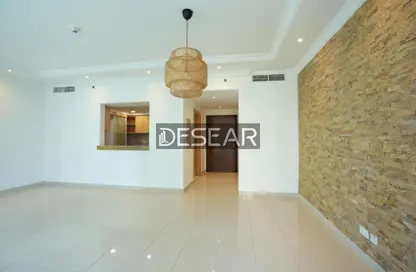 Apartment - 2 Bedrooms - 3 Bathrooms for rent in Fairfield Tower - Park Island - Dubai Marina - Dubai