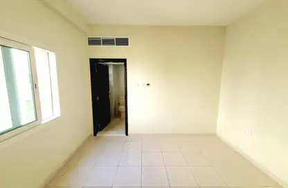 Apartment - Studio - 1 Bathroom for rent in Al Shamsi 1 - Muwaileh Commercial - Sharjah