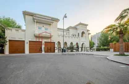 Villa - 6 Bedrooms - 7 Bathrooms for sale in Quortaj - North Village - Al Furjan - Dubai