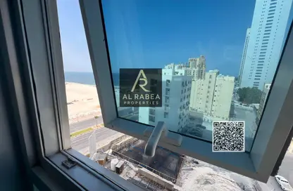 شقة - 2 غرف نوم - 2 حمامات للايجار في مساكن كورنيش عجمان - طريق كورنيش عجمان - عجمان