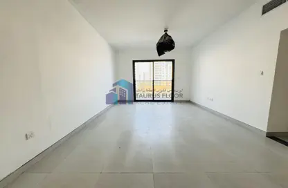 Apartment - 1 Bedroom - 2 Bathrooms for rent in Al Mamzar Building - Al Mamzar - Deira - Dubai