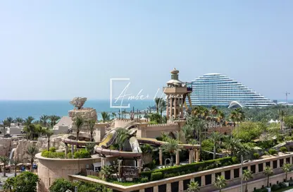 Apartment - 3 Bedrooms - 3 Bathrooms for rent in Lamtara 1 - Madinat Jumeirah Living - Umm Suqeim - Dubai