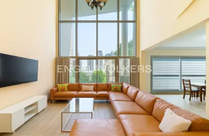 Apartment - 3 Bedrooms - 4 Bathrooms for sale in Emerald Residence - Dubai Marina - Dubai