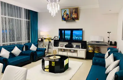 Apartment - 2 Bedrooms - 3 Bathrooms for rent in MAG 218 - Dubai Marina - Dubai