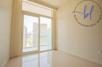 شقة - غرفة نوم - 1 حمام للايجار في مساكن ريفا - الخليج التجاري - دبي