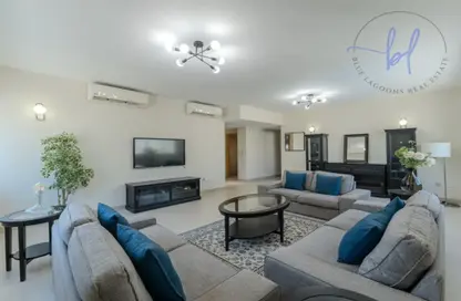 Apartment - 3 Bedrooms - 4 Bathrooms for rent in Al Muraqqabat 596 - Al Muraqqabat - Deira - Dubai
