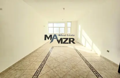 Apartment - 2 Bedrooms - 3 Bathrooms for rent in Sultan Bin Zayed the First Street - Muroor Area - Abu Dhabi