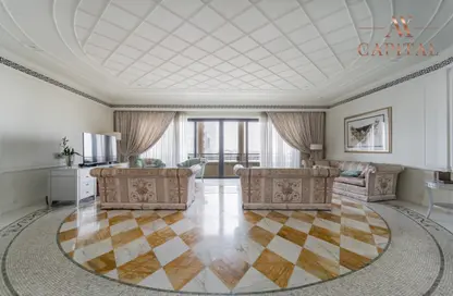 Living Room image for: Apartment - 3 Bedrooms - 4 Bathrooms for sale in Palazzo Versace - Culture Village - Dubai, Image 1