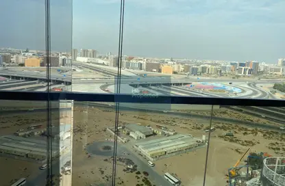 شقة - 1 حمام للبيع في برج بلو ويفز - مجمع دبي ريزيدنس - دبي