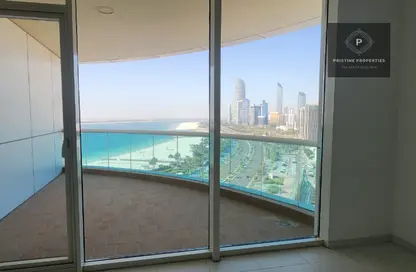 بنتهاوس - 4 غرف نوم - 5 حمامات للايجار في برج بالغيلم - شارع الكورنيش - أبوظبي