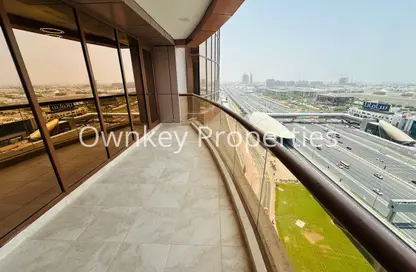 Apartment - 3 Bedrooms - 5 Bathrooms for rent in Escape Tower - Business Bay - Dubai