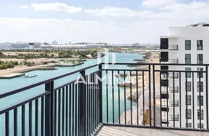 Apartment - 2 Bedrooms - 3 Bathrooms for rent in Waters Edge - Yas Island - Abu Dhabi