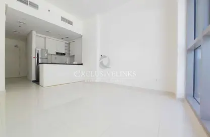 شقة - غرفة نوم - 2 حمامات للايجار في جولف بروموناد 5A - جولف بروميناد 5 - غولف تاون - داماك هيلز - دبي