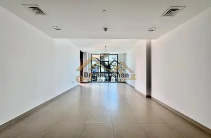 Apartment - 2 Bedrooms - 4 Bathrooms for rent in Dubai Wharf Tower 3 - Dubai Wharf - Al Jaddaf - Dubai