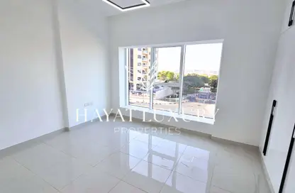 Apartment - 1 Bedroom - 1 Bathroom for sale in Topaz Residences 3 - Dubai Silicon Oasis - Dubai