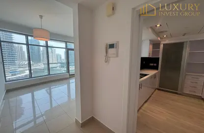Apartment - 1 Bedroom - 2 Bathrooms for rent in Fairfield Tower - Park Island - Dubai Marina - Dubai
