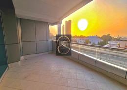 Apartment - 4 bedrooms - 4 bathrooms for rent in Corniche Tower - Corniche Road - Abu Dhabi