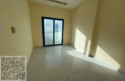 Apartment - 2 Bedrooms - 2 Bathrooms for rent in Al Jurf 2 - Al Jurf - Ajman Downtown - Ajman