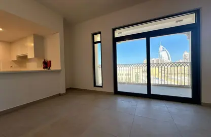 Apartment - 2 Bedrooms - 2 Bathrooms for rent in Jadeel 2 - Madinat Jumeirah Living - Umm Suqeim - Dubai