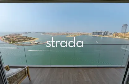 Apartment - 3 Bedrooms - 3 Bathrooms for sale in Beach Isle Tower 1 - Beach Isle - EMAAR Beachfront - Dubai Harbour - Dubai