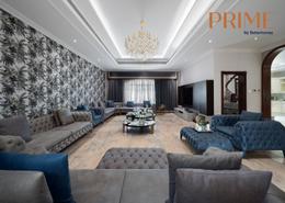 Living Room image for: Villa - 4 bedrooms - 5 bathrooms for rent in Al Khawaneej 1 - Al Khawaneej - Dubai, Image 1