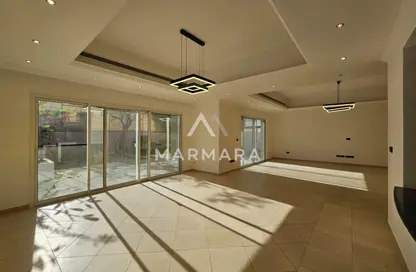 فيلا - 4 غرف نوم - 5 حمامات للايجار في فلل ام سقيم 2 - أم سقيم 2 - أم سقيم - دبي