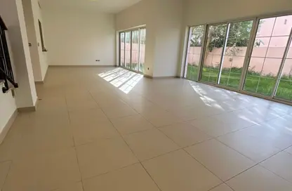 فيلا - 4 غرف نوم - 5 حمامات للايجار في ند الشيبا فيلاز - ند الشبا 3 - ند الشبا - دبي