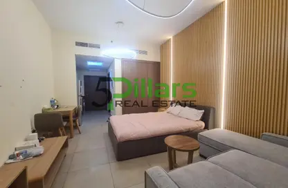 شقة - 1 حمام للايجار في عزيزي فاريشتا - الفرجان - دبي