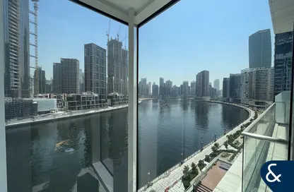 Apartment - 1 Bedroom - 2 Bathrooms for sale in West Wharf - Business Bay - Dubai