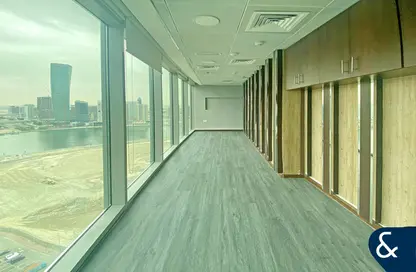 Office Space - Studio for sale in The Binary Tower - Business Bay - Dubai