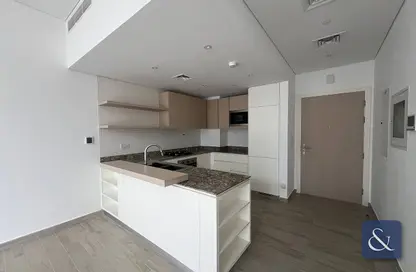 صورة لـ مطبخ شقة - 2 غرف نوم - 2 حمامات للبيع في 3 بلجرافيا - بلجرافيا - قرية الجميرا سركل - دبي ، صورة رقم 1