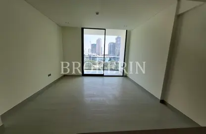 Apartment - 1 Bedroom - 2 Bathrooms for rent in Binghatti Phoenix - Jumeirah Village Circle - Dubai