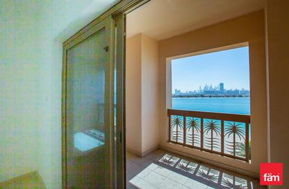 Apartment - 3 Bedrooms - 5 Bathrooms for rent in Sarai Apartments - Palm Jumeirah - Dubai