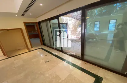 Villa - 4 Bedrooms - 5 Bathrooms for rent in Muroor Area - Abu Dhabi