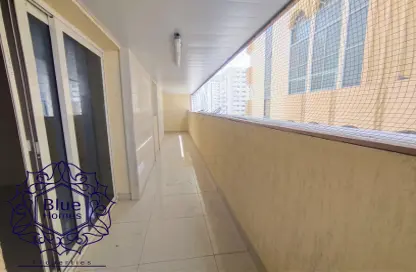 شقة - غرفة نوم - 2 حمامات للايجار في أبو شغارة - الشارقة