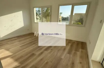 Villa - 5 Bedrooms - 5 Bathrooms for rent in Meadows 2 - Meadows - Dubai