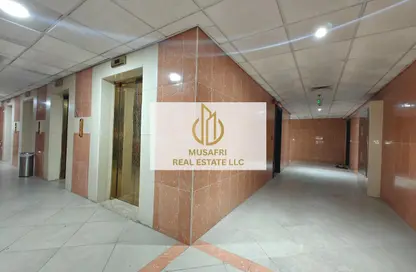 شقة - غرفة نوم - 2 حمامات للايجار في برج الحفيت - شارع التعاون - التعاون - الشارقة