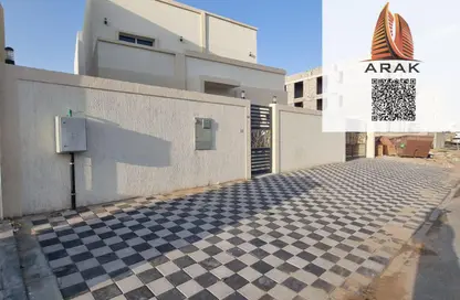 فيلا - 3 غرف نوم - 4 حمامات للايجار في الزاهية جاردنز - الزاهية - عجمان