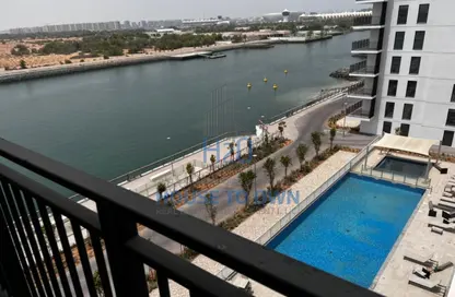 Apartment - Studio - 1 Bathroom for rent in Waters Edge - Yas Island - Abu Dhabi