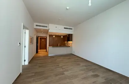 Apartment - 1 Bedroom - 2 Bathrooms for rent in Hamilton House - Jumeirah Village Circle - Dubai