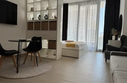 Apartment - 1 Bathroom for rent in LIV Residence - Dubai Marina - Dubai