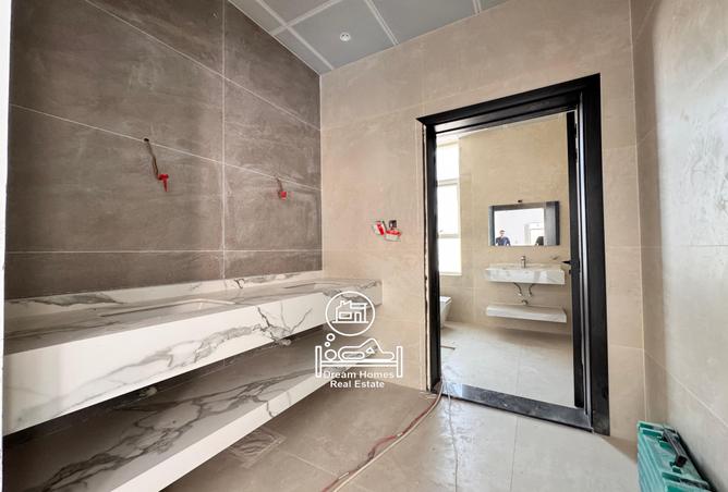 15232133 - Property Image 2