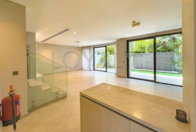 15503006 - Property Image 3