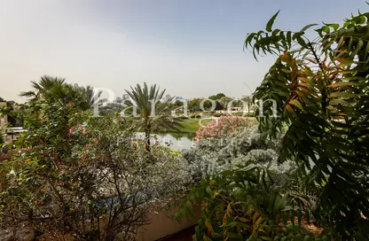 Villa - 7 Bedrooms - 7 Bathrooms for sale in Meadows 6 - Meadows - Dubai