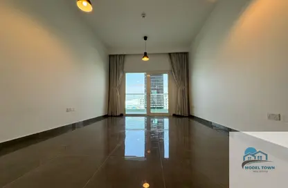 Apartment - Studio - 1 Bathroom for rent in Leonardo Residences - Masdar City - Abu Dhabi