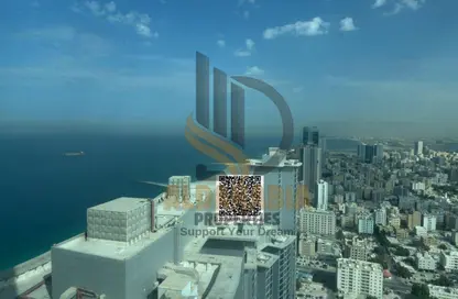 شقة - 2 غرف نوم - 3 حمامات للبيع في برج الكورنيش - طريق كورنيش عجمان - عجمان